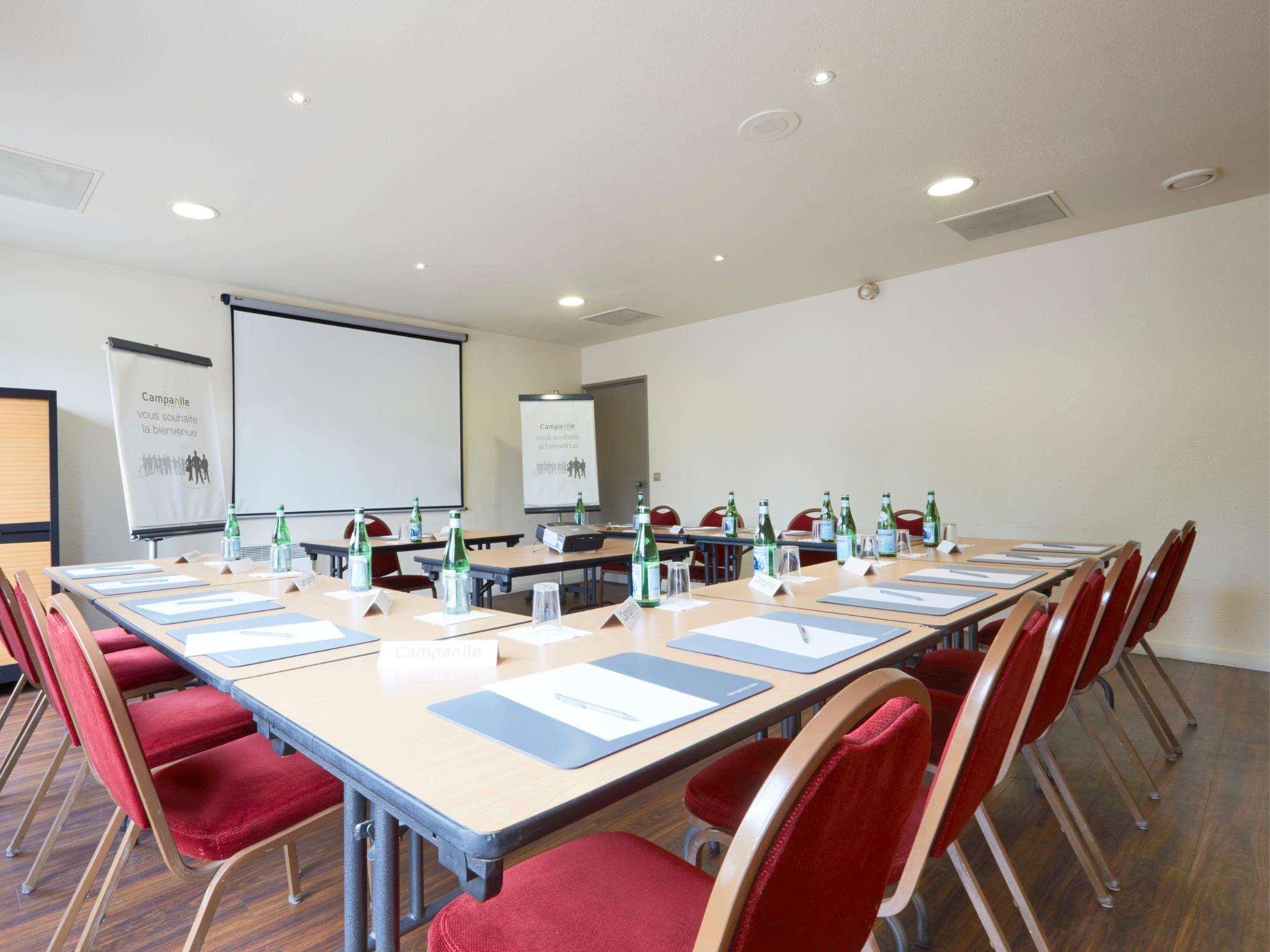 Campanile Chalon Sur Saone Hotel Exterior foto