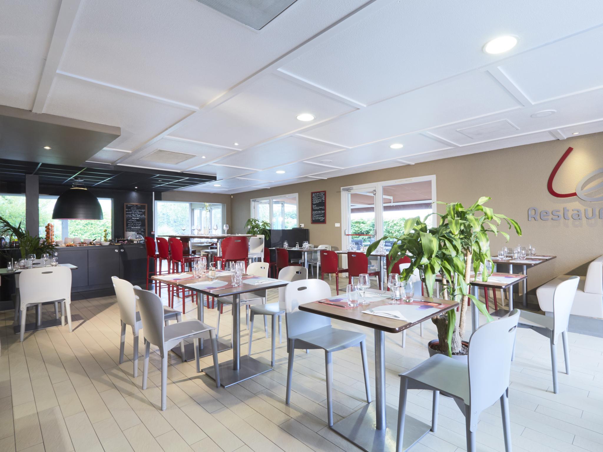 Campanile Chalon Sur Saone Hotel Exterior foto