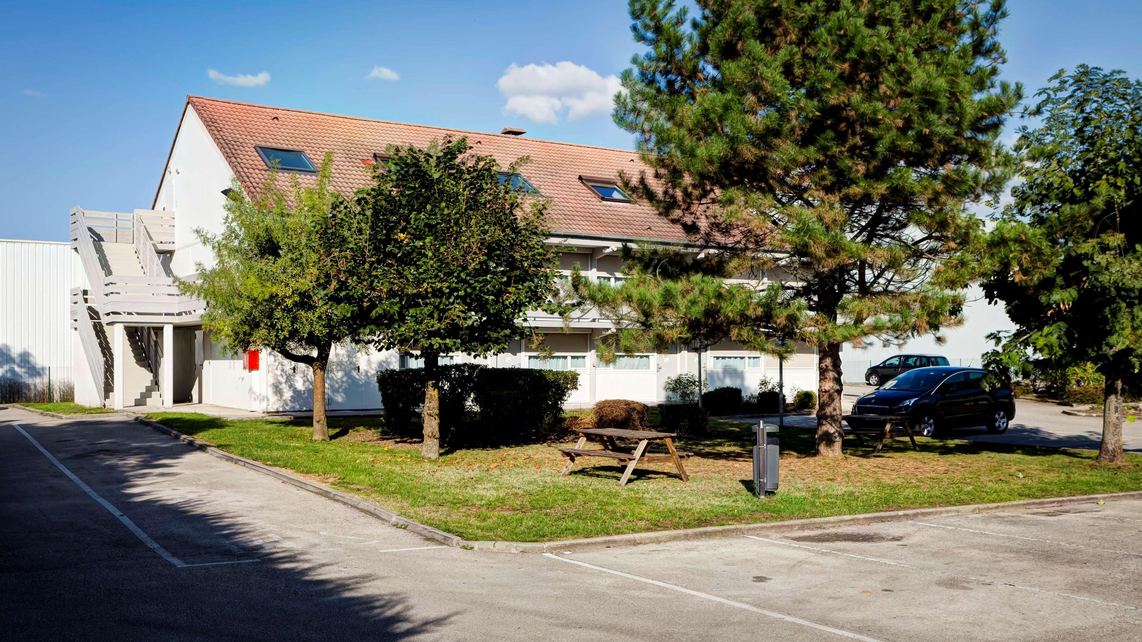 Campanile Chalon Sur Saone Hotel Exterior foto