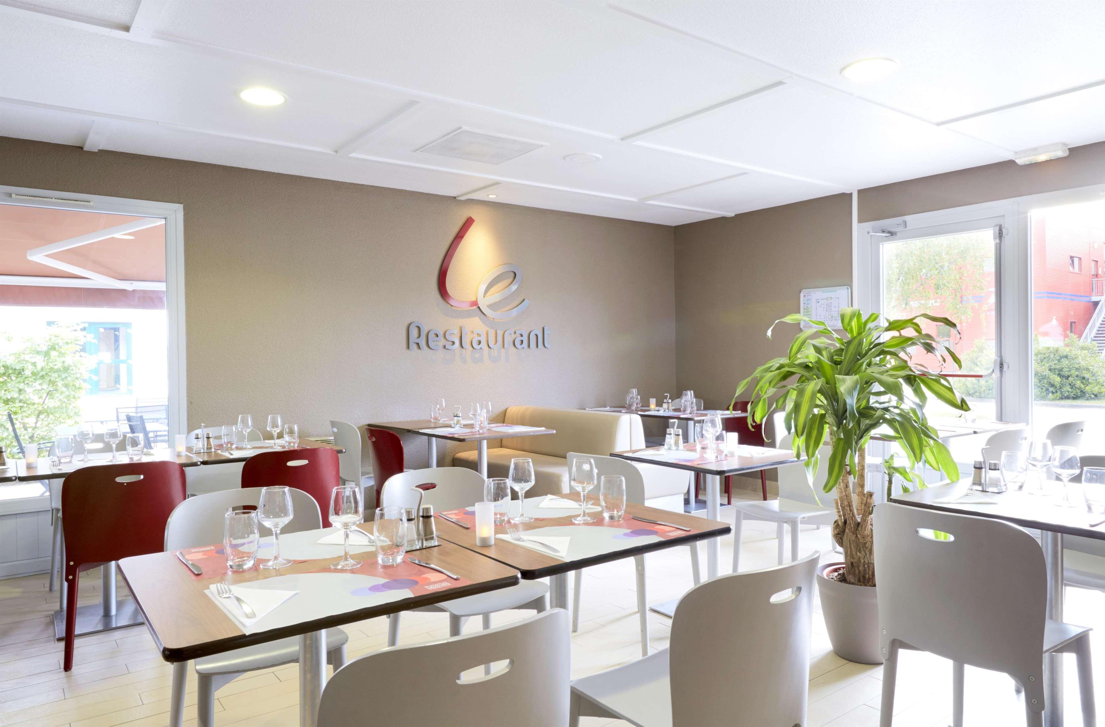 Campanile Chalon Sur Saone Hotel Exterior foto